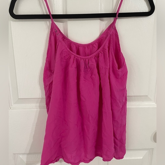 Pink Gap Flowy and Loose Tank Top - Picture 4 of 4